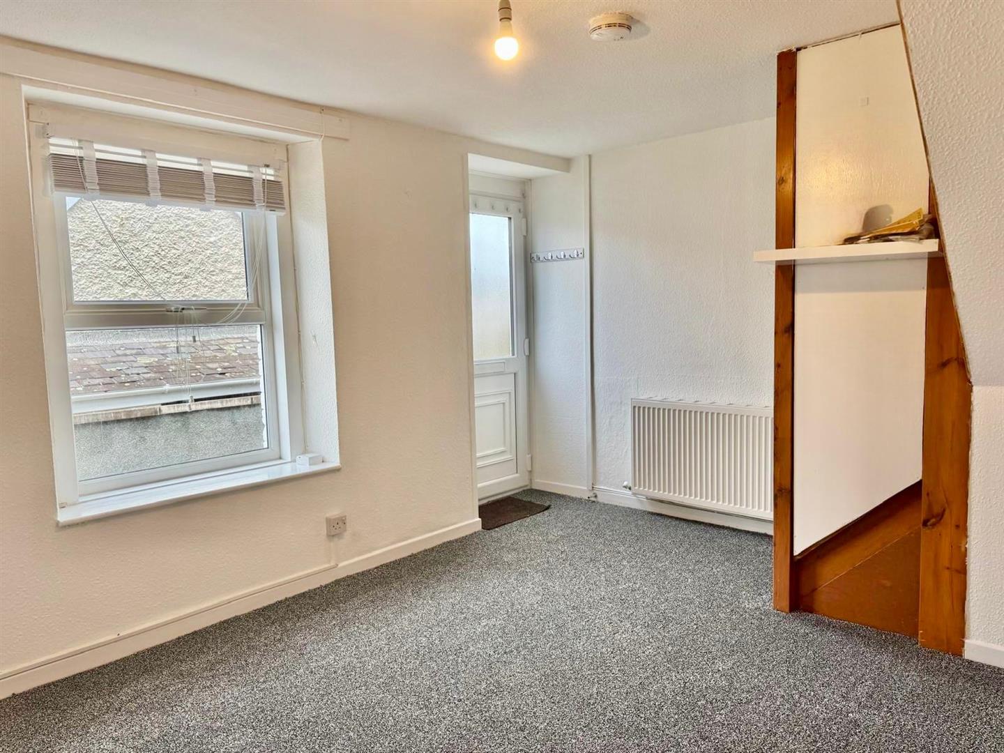 PHOTO-2025-09-04-07-19-21 (5).jpg